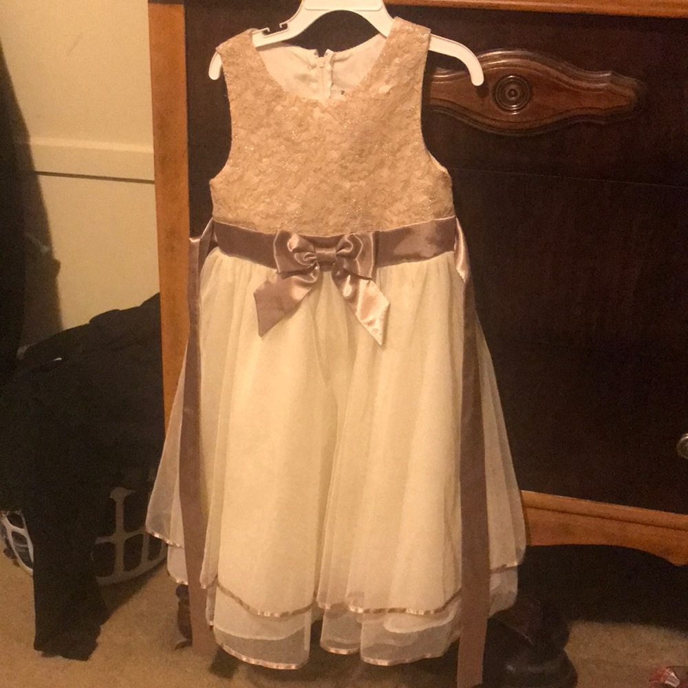 Girls party dress